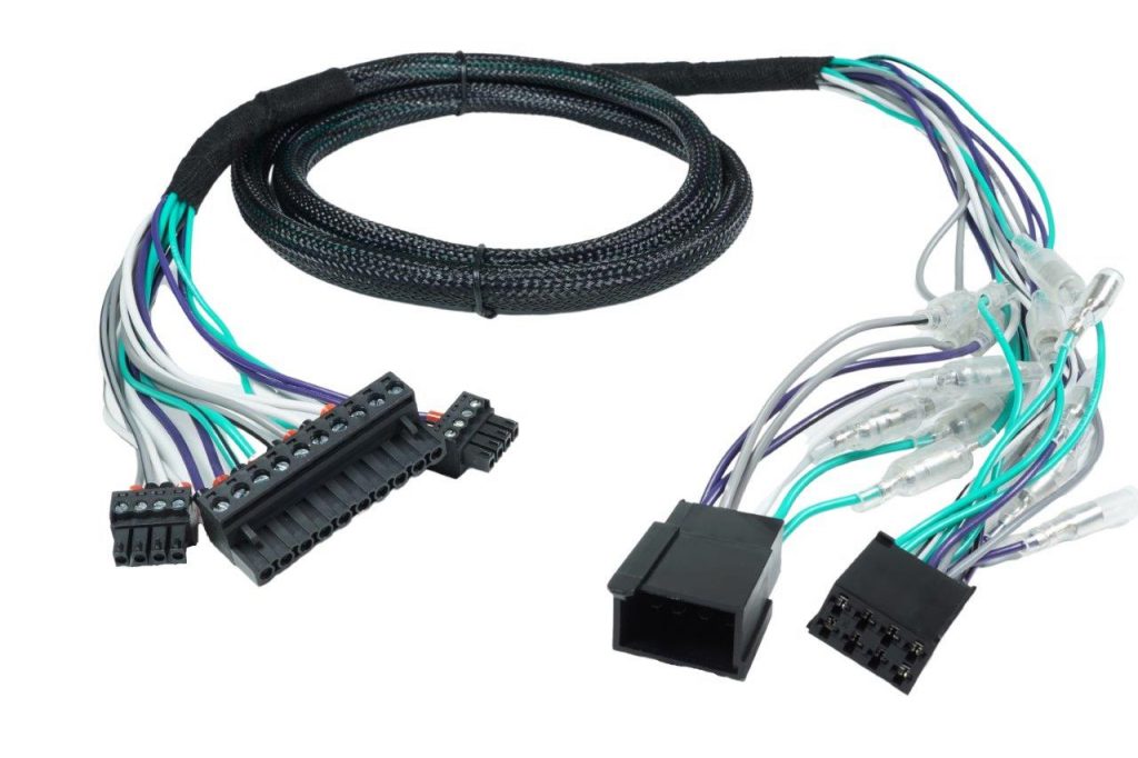 AUDIO SYSTEM PLUG and PLAY 4-Kanaals HIGH-LOW-ADAPTER voor M-AMP-MD - Z md quad 1 - Z-MD-QUAD-1.5M